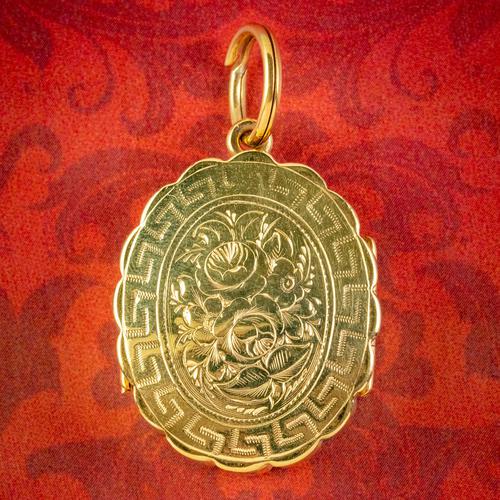 Antique Victorian Family Floral Locket 9ct Gold c.1900 (1 of 7) Antique Victorian Family Floral Locket 9ct Gold c.1900 (1 of 7)