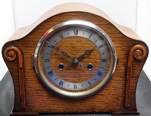 Oak English Art Deco 8 Day Striking Mantel Clock (1 of 8)