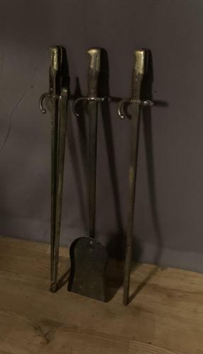 Fine Set of 19th Century French Bayonet Fire Tools (1 of 10)