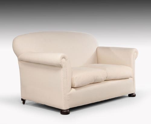 Attractive Early 20th Century Two Seater Sofa (1 of 4) Attractive Early 20th Century Two Seater Sofa (1 of 4)