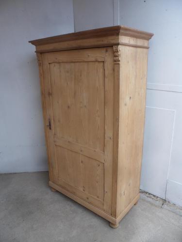 Lovely Wide Antique Pine 1 Door Kitchen Storage Cupboard to wax / paint (1 of 8)