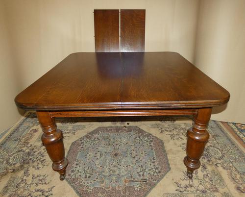 Extending Oak Dining Table - Robson & Son, Newcastle (1 of 6)