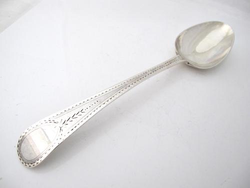 Georgian silver bright-cut serving spoon Hester Bateman London 1789 (1 of 7) Georgian silver bright-cut serving spoon Hester Bateman London 1789 (1 of 7)