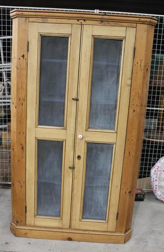 1900's Country Antique Pine Corner Cupboard with Mesh on Doors (1 of 4)