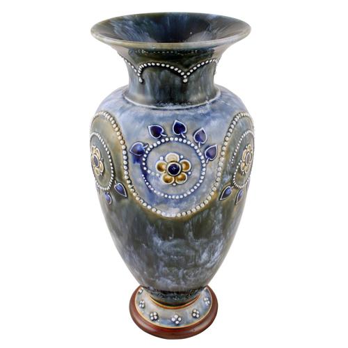 Royal Doulton Stoneware Vase (1 of 7) Royal Doulton Stoneware Vase (1 of 7)