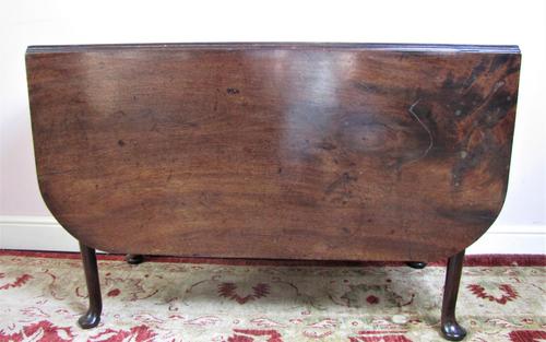 Georgian drop leaf dining table (1 of 7)