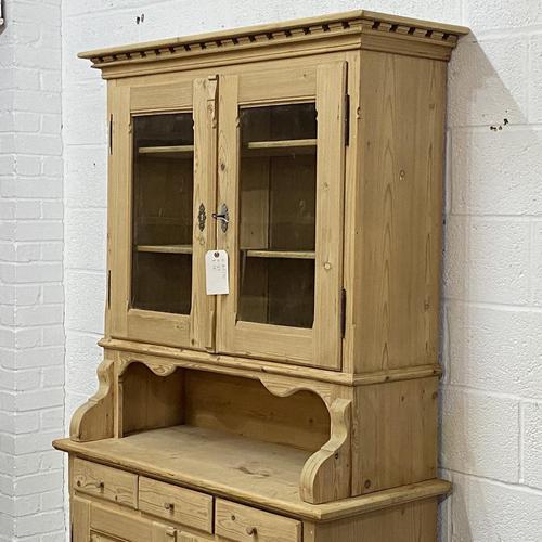 French Antique Pine Glazed Dresser (1 of 6) French Antique Pine Glazed Dresser (1 of 6)
