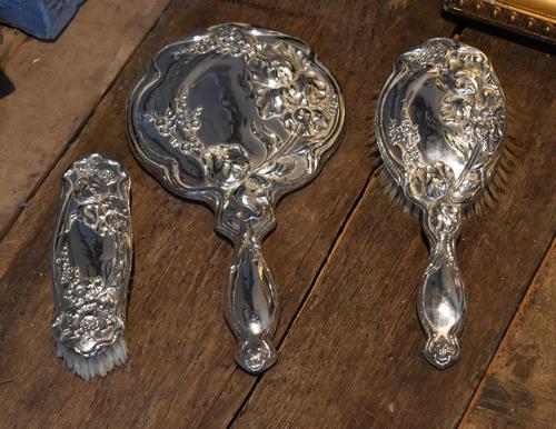 Fine Art Nouveau silver dressing table set (1 of 11)