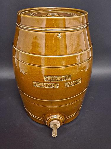 19th Century Etherium Water Crock (1 of 5) 19th Century Etherium Water Crock (1 of 5)