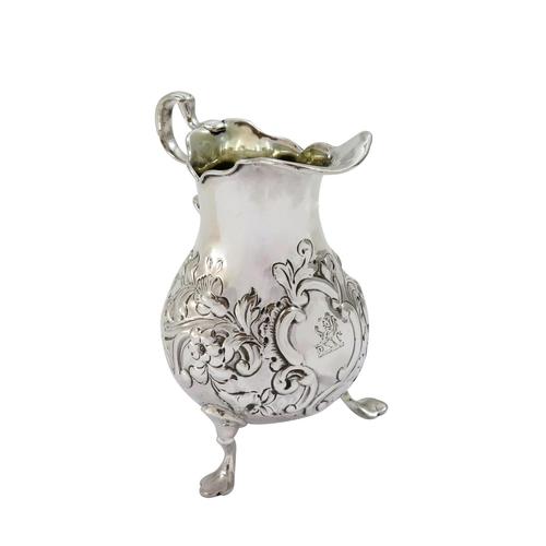 Antique Victorian Sterling Silver Jug with Lion Crest 1843 (1 of 9) Antique Victorian Sterling Silver Jug with Lion Crest 1843 (1 of 9)