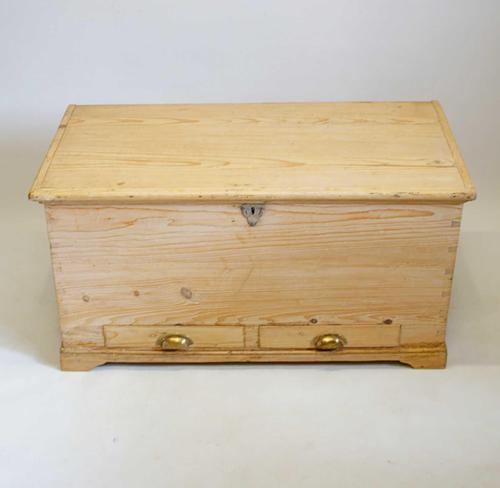 Small Victorian Pine Mule Chest (1 of 15) Small Victorian Pine Mule Chest (1 of 15)