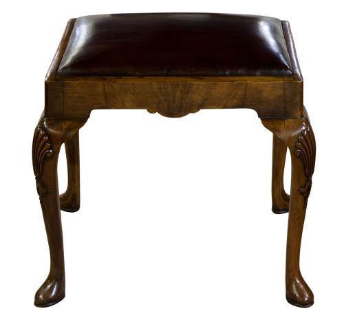Walnut Queen Anne Style Stool c.1910 (1 of 5) Walnut Queen Anne Style Stool c.1910 (1 of 5)