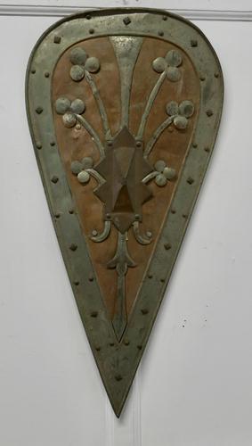 19th Century French Arts and Crafts Hand Made Kite Shield (1 of 6) 19th Century French Arts and Crafts Hand Made Kite Shield (1 of 6)