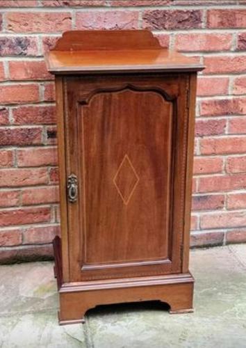 Edwardian Mahogany Wood Inlaid Bedside Cabinet (1 of 7)