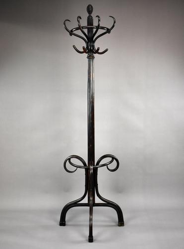 Victorian Half Round Bentwood Stand (1 of 4) Victorian Half Round Bentwood Stand (1 of 4)