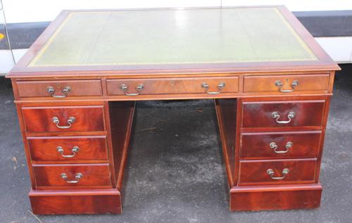 1960's Mahogany Pedestal Partners Desk with Green Leather Top. (1 of 6)