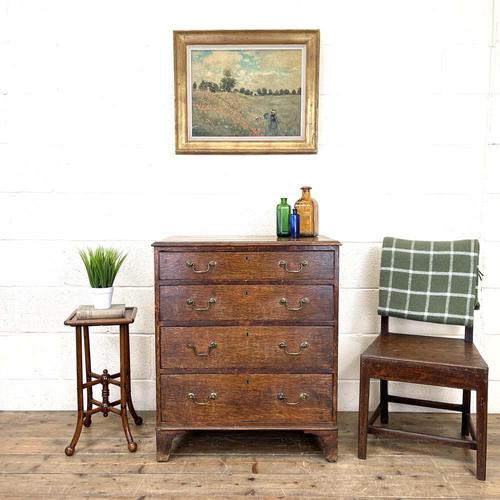 Georgian Oak Small Chest of Drawers (1 of 10)