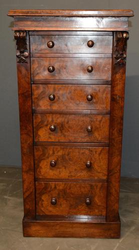 Burr walnut Wellington chest (1 of 4)