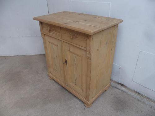 Victorian Small Antique Pine 2 Door 2 Drawer Dresser Base to wax / paint (1 of 10) Victorian Small Antique Pine 2 Door 2 Drawer Dresser Base to wax / paint (1 of 10)