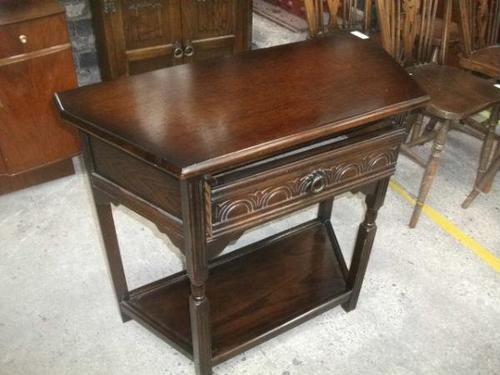 Carved Oak Side Table (1 of 2) Carved Oak Side Table (1 of 2)