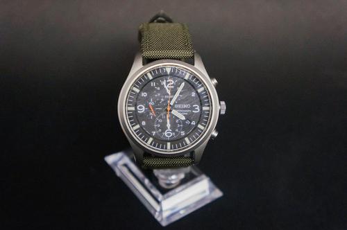 Seiko 7T92 Watch (1 of 3) Seiko 7T92 Watch (1 of 3)
