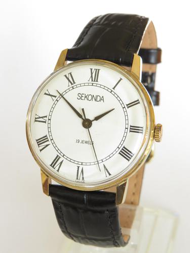 Gents 1970s Sekonda wrist watch (1 of 4) Gents 1970s Sekonda wrist watch (1 of 4)