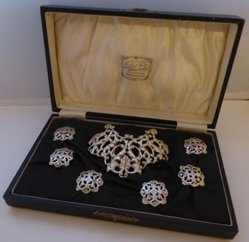 Boxed 1903 Hallmarked Solid Silver Nurses Belt Buckle and Button Set by S Jacobs (1 of 14)