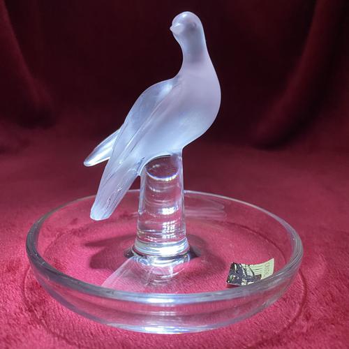 Lalique "Dove" Ring Dish in Clear & Frosted Glass with Original Label (1 of 8)