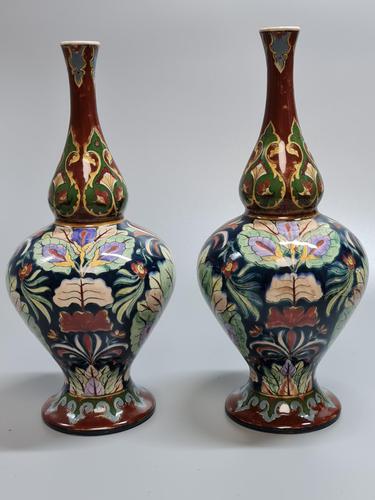 Stunning Pair of Royal Bonn Art Nouveau Vases 'Old Dutch' c.1910 (1 of 14)