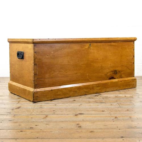 Antique Pine Trunk or Blanket Box (1 of 9)