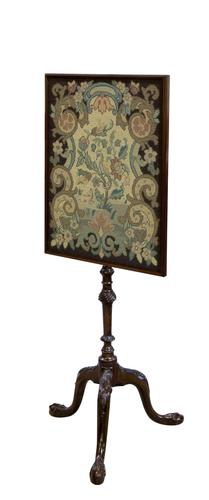 George III Chippendale Period Pole Screen (1 of 5) George III Chippendale Period Pole Screen (1 of 5)