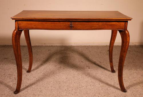 Italian Desk / Console In Walnut 18th Century (1 of 9) Italian Desk / Console In Walnut 18th Century (1 of 9)