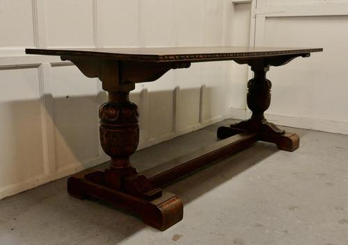 Victorian Oak Refectory Table with Carved Legs (1 of 9)