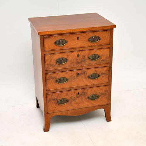 Small Antique George III Mahogany Chest of Drawers (1 of 8)