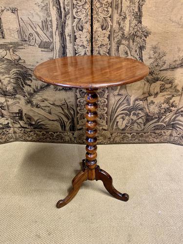 Superb 19th Century Bobbin Turned Lamp Table (1 of 4)