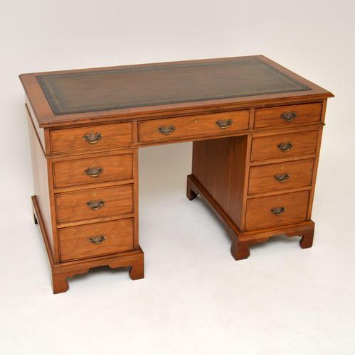 Antique Victorian  Walnut Pedestal Desk (1 of 11)