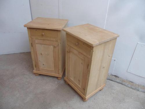 Small Pair of Antique Pine Victorian Bedside Cabinets to wax / paint (1 of 9)