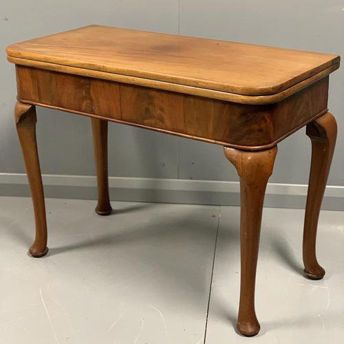 Pale Mahogany Queen Anne Style Side Table (1 of 7)