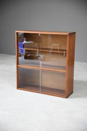 Retro Beaver & Tapley Bookcase (1 of 12) Retro Beaver & Tapley Bookcase (1 of 12)