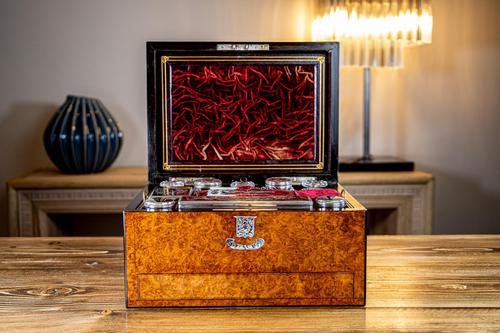 Burr Walnut Vanity by Pearce London 1850 (1 of 13)