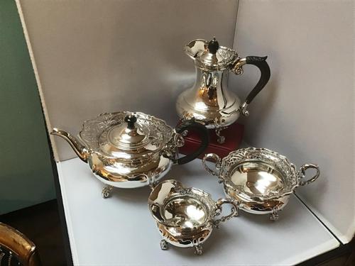 Solid Silver Edwardian Tea Set (1 of 9) Solid Silver Edwardian Tea Set (1 of 9)