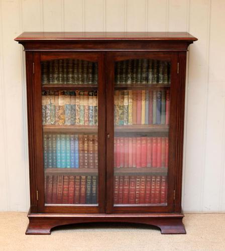 Edwardian Mahogany Glazed Bookcase c.1910 (1 of 11) Edwardian Mahogany Glazed Bookcase c.1910 (1 of 11)