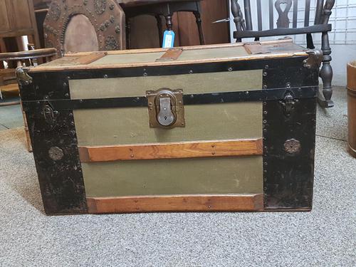 Edwardian Luggage Chest (1 of 2) Edwardian Luggage Chest (1 of 2)