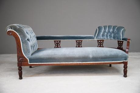 Victorian Upholstered Button Back Chaise Longue (1 of 11)