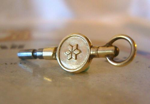 Antique Pocket Watch Chain Fob 1890s Brass & Steel Swivel Key Size 7 (1 of 8) Antique Pocket Watch Chain Fob 1890s Brass & Steel Swivel Key Size 7 (1 of 8)