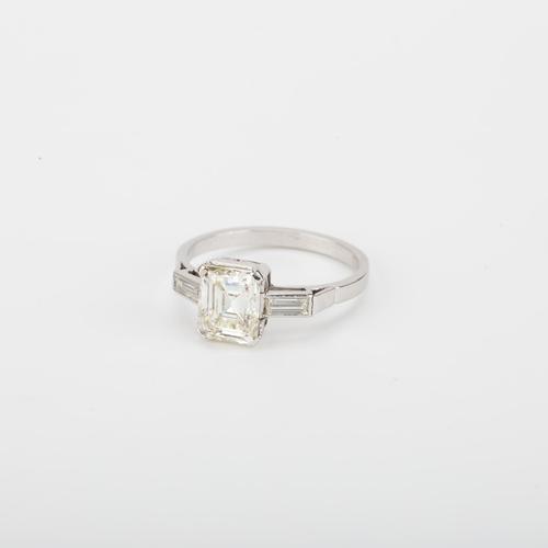 Art Deco 1.85 Carat Emerald Cut Diamond Solitaire Engagement Ring c.1920 (1 of 5)