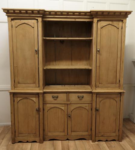 Large 19th Century Arts and Crafts Pine Farmhouse Kitchen Dresser (1 of 7)