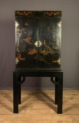 Decorative Chinoiseries Lacquer Work Cabinet on Stand (1 of 12)