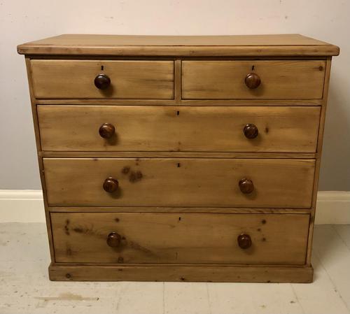 Pine Chest of Five Drawers (1 of 9)