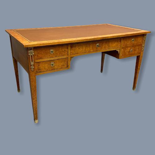 French Burr Walnut Bureau Plat Desk (1 of 9) French Burr Walnut Bureau Plat Desk (1 of 9)